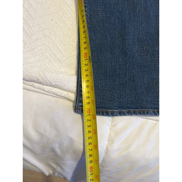 Old Navy Original Bootcut Jeans Potrero Wash Women’s Size 8 - Picture 3 of 8